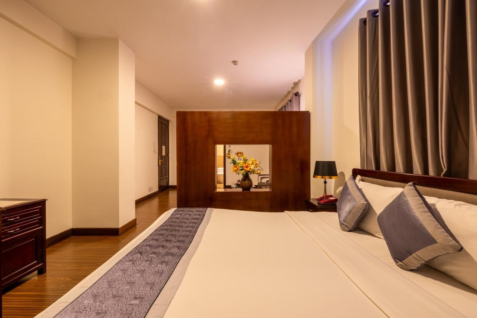 Baly Hotel Hué Extérieur photo