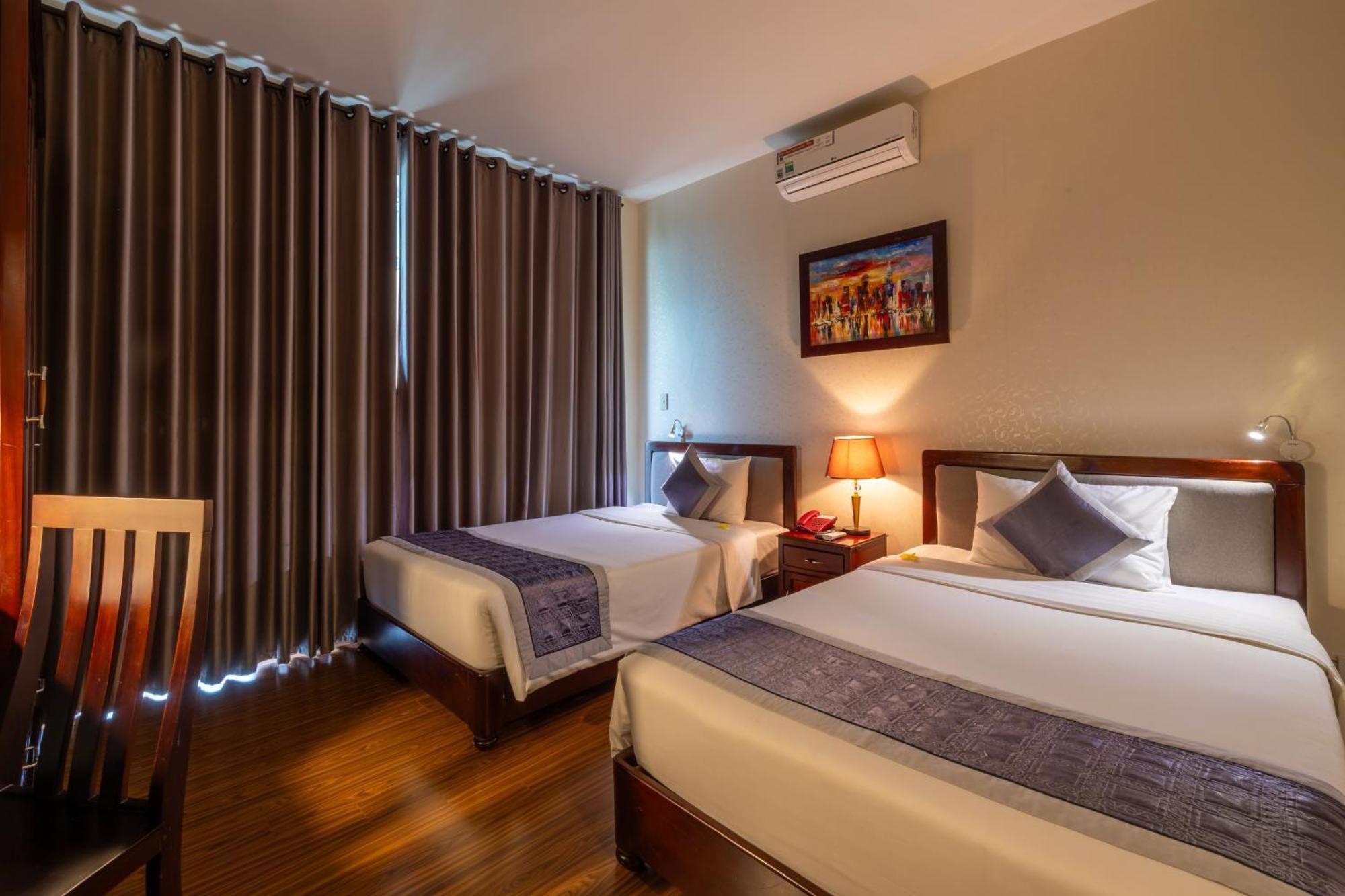 Baly Hotel Hué Extérieur photo