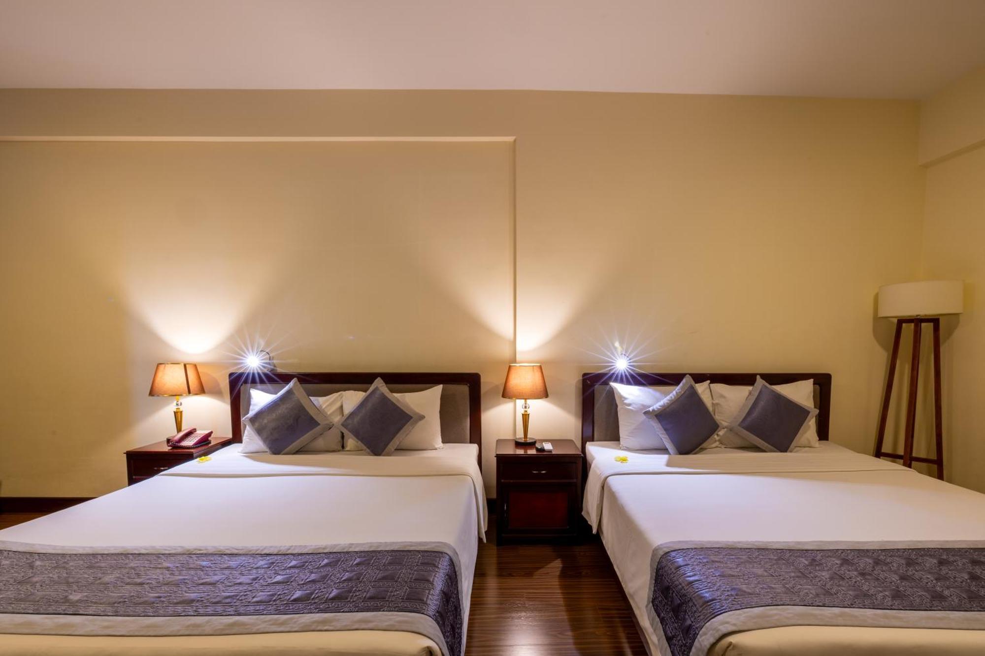 Baly Hotel Hué Extérieur photo