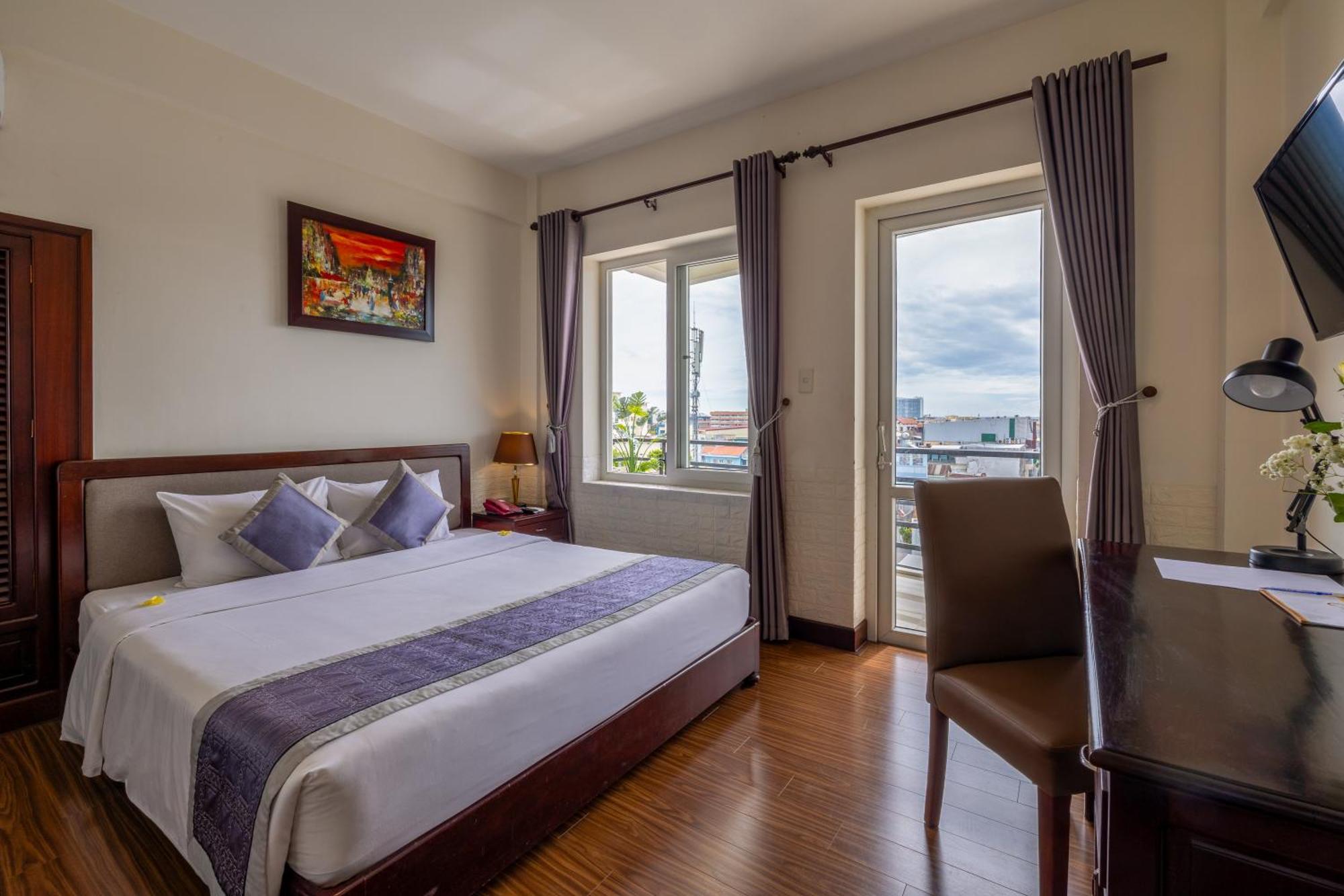 Baly Hotel Hué Extérieur photo