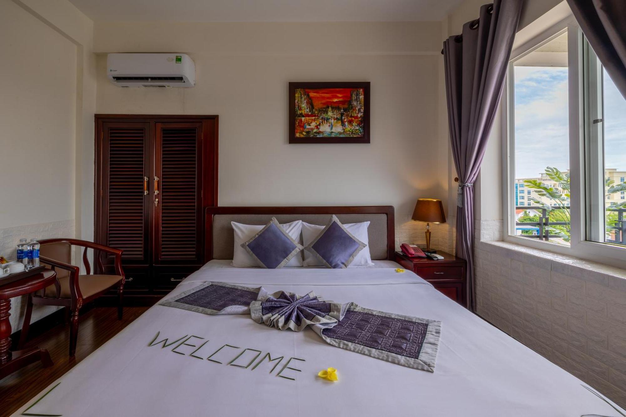 Baly Hotel Hué Extérieur photo