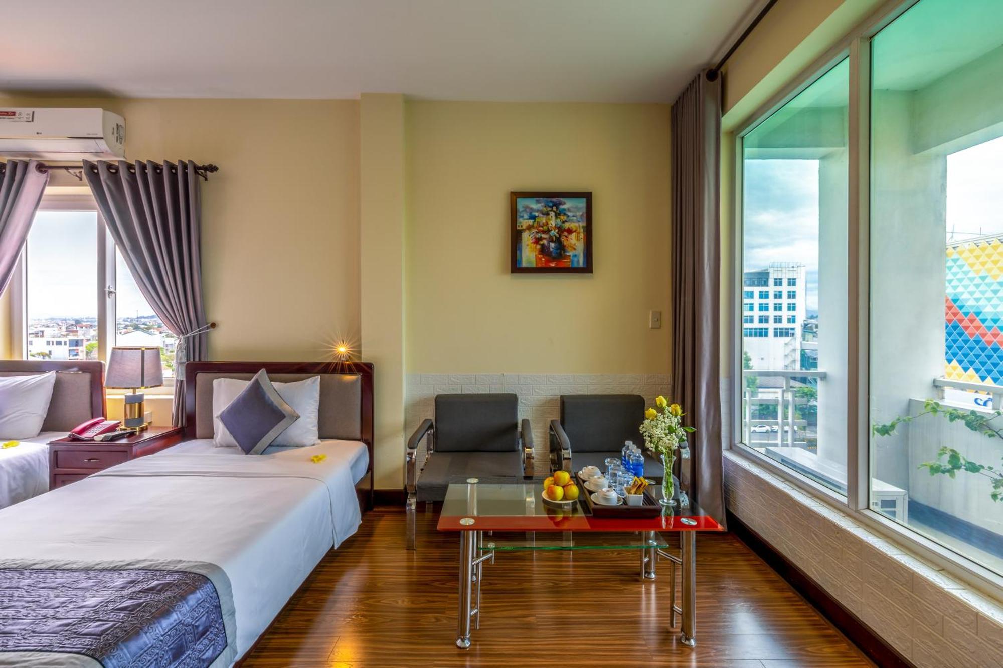 Baly Hotel Hué Extérieur photo