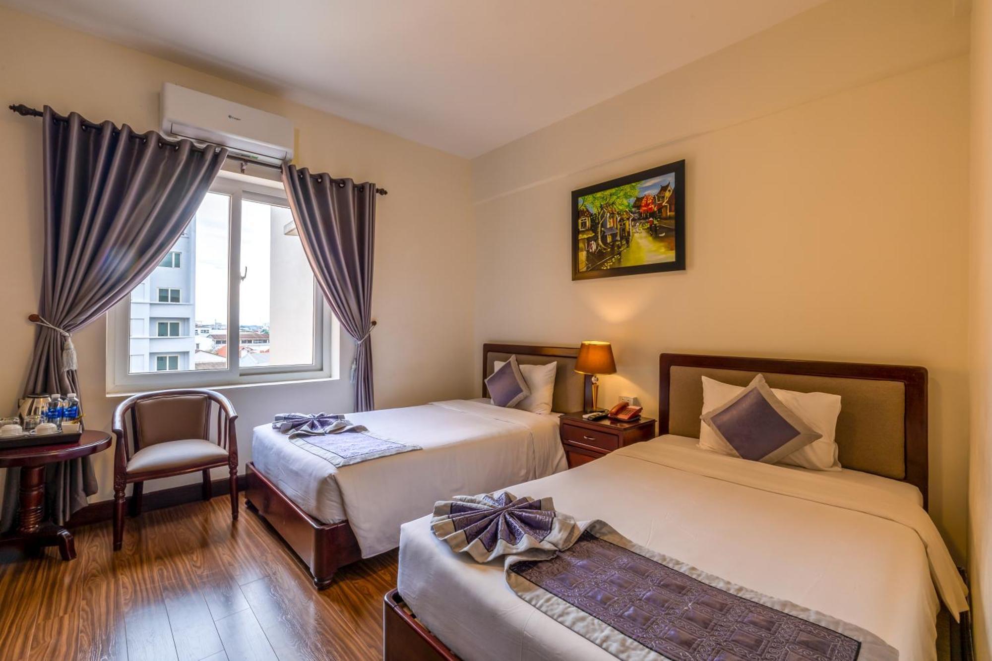 Baly Hotel Hué Extérieur photo